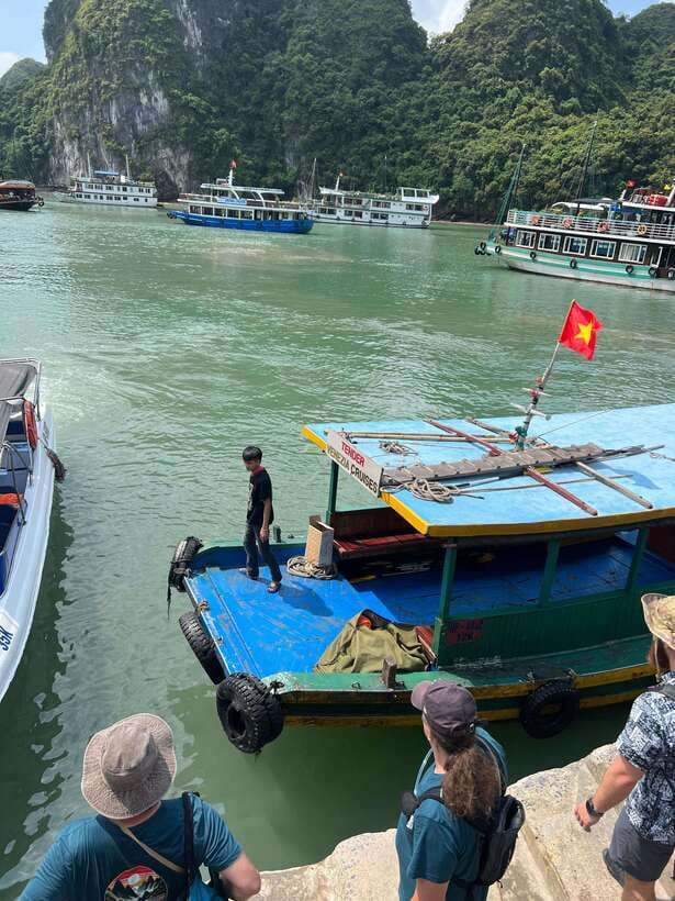 2-Day Lan Ha and Cat Ba Cruise Tour By 3 Star Cruise Ship - Kayaking among the limestone islands