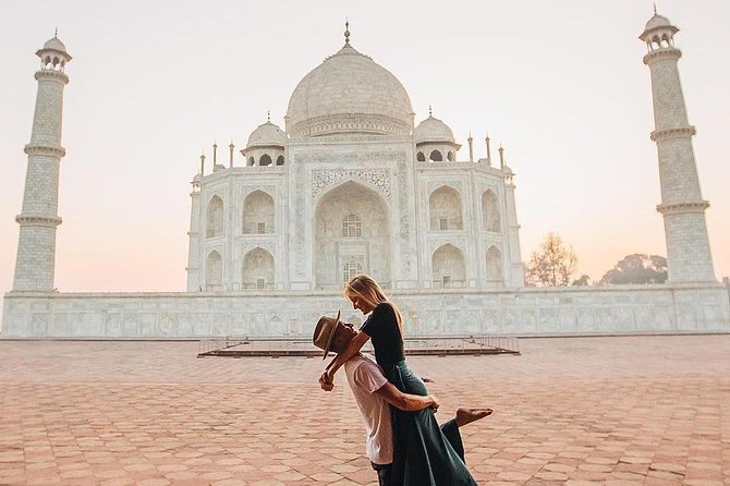 2-Night Private Taj Mahal and Agra Tour from Cruise Port - Day 1: From the port to Agra