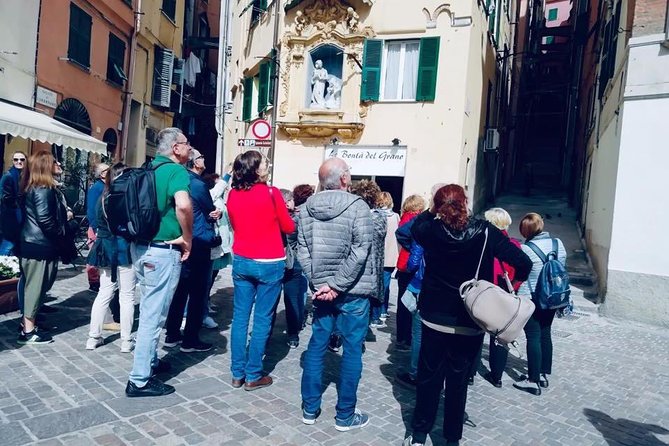 3 Hours Private Walking Tour of Genoa from the Cruise Terminal - Medieval pilgrims and an old public washhouse