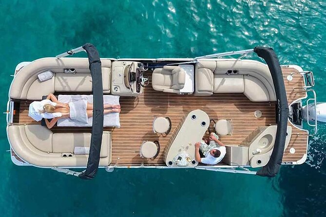 A Relaxing Private Corfu Sea Tour for Cruise Passengers - The boat, skipper, and service style