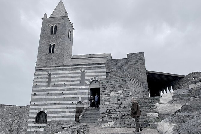 Accessible Cinque Terre and Pisa Private Excursion from Livorno - Booking details and cancellation terms