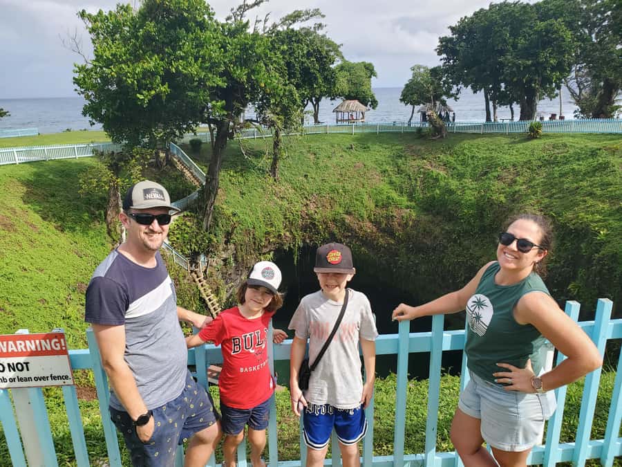 Adventour Samoa: Cruise Ship Excursion(Highlight of Samoa) - Togitogiga Waterfall and Papapapaitai Falls