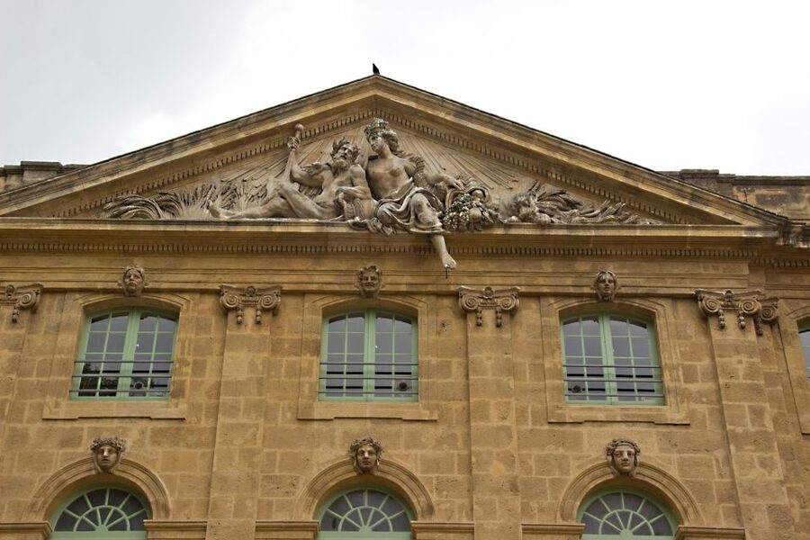 Aix-en-Provence: Half-Day Shore Excursion Tour - The private guide and the feel of the outing