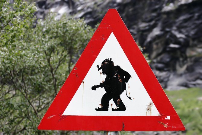 Alesund Shore Excursion: From Fjords to Trolls - Kokarsteinen and the first Storfjord views