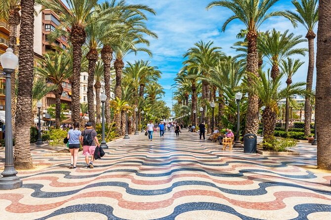 Alicante Highlights Tour for Cruise Passengers with Port Pickup - Alicante City Hall and the Baroque Civic Center