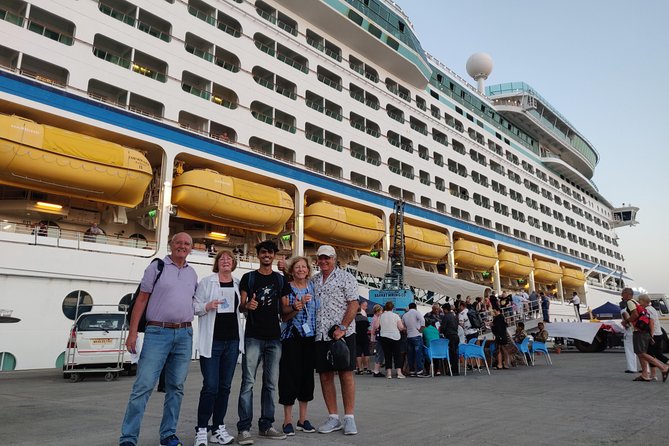 All inclusive Mumbai Shore Excursion from Mumbai port - A useful five-hour introduction to Mumbai