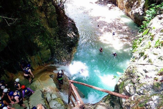 Amber Cove and Taino bay Cruise Ship – 7 Waterfalls - A fast ride from the cruise terminals
