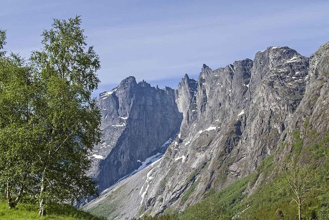 Andalsnes Shore Excursion: the Troll Road and Troll Wall - The important 2024 closure warning