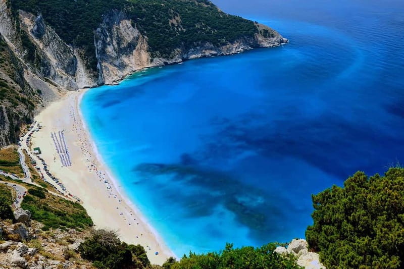 Argostoli: Shore Excursion to Caves with Local Wine Tasting - Drogarati Cave: 150 steps into Kefalonia’s underworld