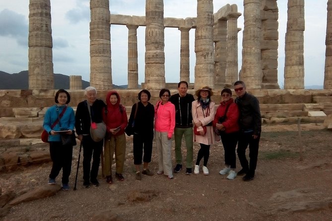 Athens Shore Excursion: Private City Tour and Cape Sounion Trip - What the guide adds to the day