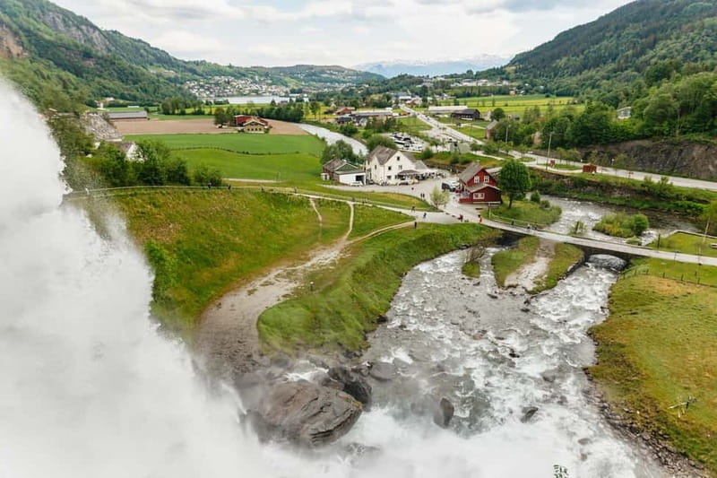 Bergen: Waterfalls of Hardangerfjord Shore Excursion - Fossen Bratte brings the drama