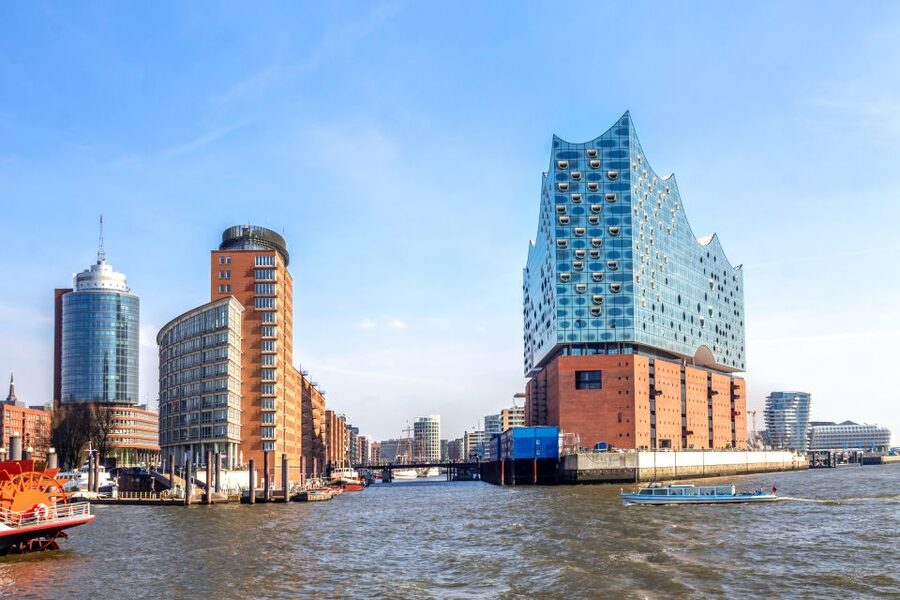 Berlin and Hamburg: Shore Excursion Tour Package - Hamburg from Kiel: a shorter port-day introduction