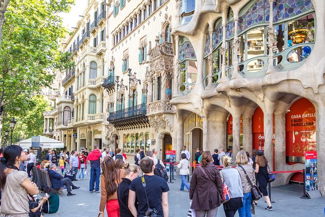 Best of Barcelona Excursion with Optional Attractions Tickets - Port Olímpic and the changing waterfront