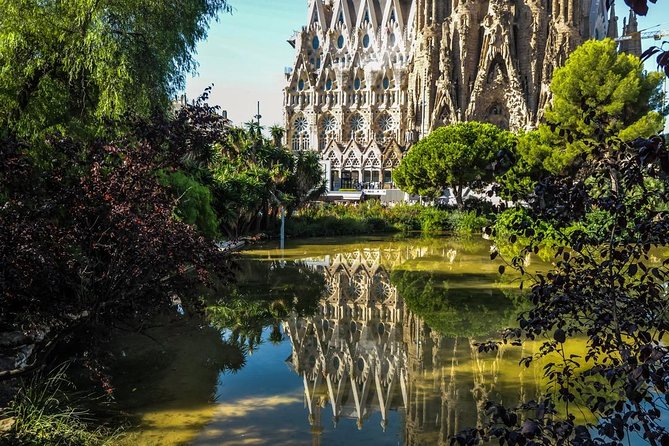 Best of Barcelona Shore Excursion & Sagrada Familia Skip the Line - A practical way to see Barcelona from the port