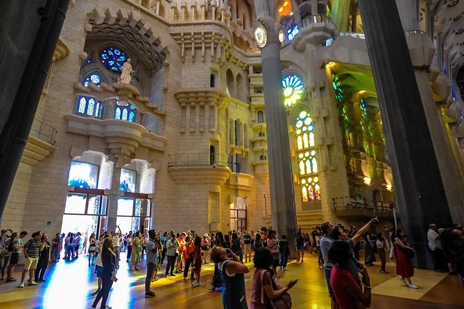 Best of Barcelona Shore Excursion & Sagrada Familia Skip the Line - Montjuïc views and Olympic Barcelona