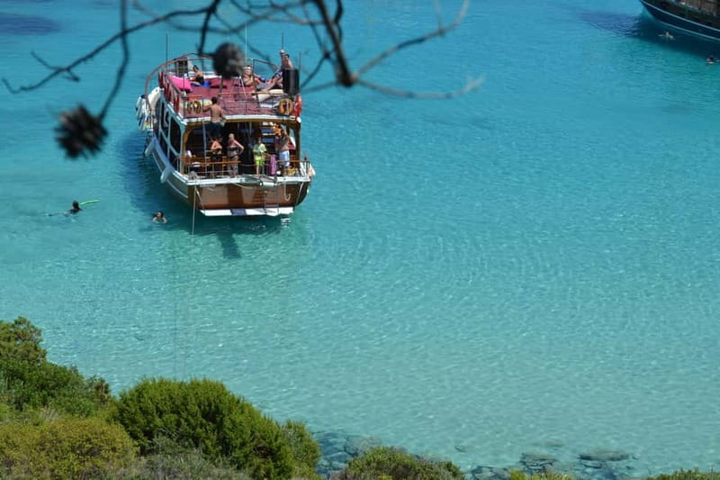 Bodrum: Boat Tour for Mein Schiff and Aida Cruise Passengers - Leaving Halikarnas Harbor for the Bodrum Coast