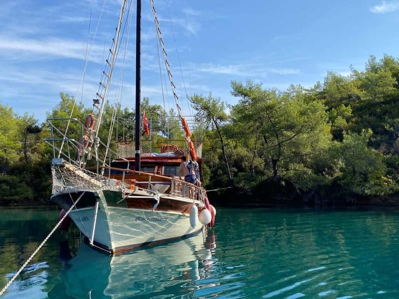 Bodrum: Turkish Maledives Boat Trip with Cruise Port Pickup - Meeting the boat from Bodrum Cruise Port