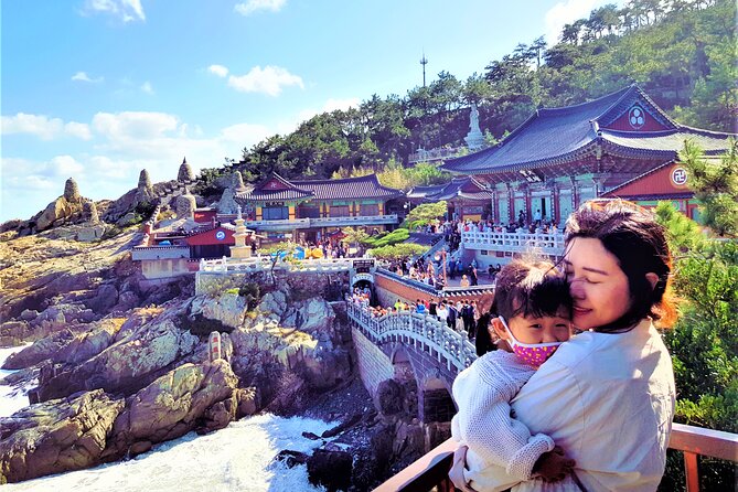 Busan: Cruise Port – Premium Small Group Tour (Max 6 Guests) - Haedong Yonggungsa, where the sea meets the temple