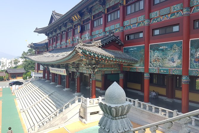 Busan Highlights Shore Tour – Cruise Return Assured - BIFF Square and Gukje Market: Busan’s street-level history