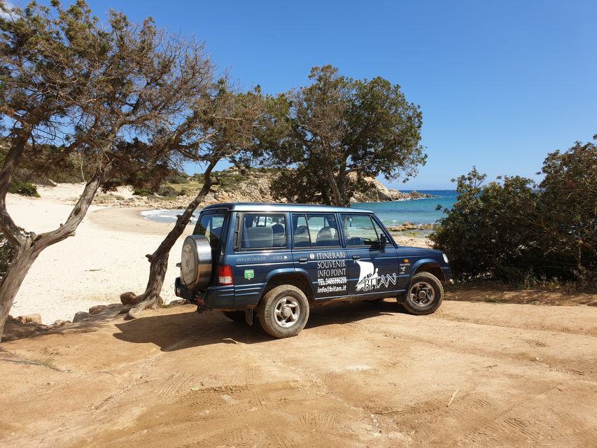 Cagliari Shore Excursion: Amazing Hidden Beaches Jeep Tour - The private Jeep setup and group value