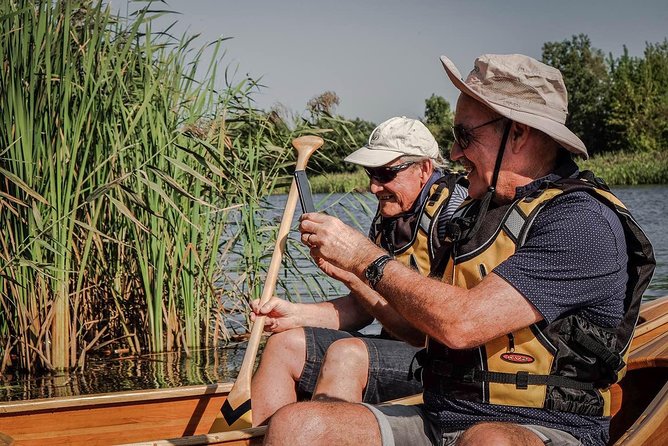 Cedar canoe tour in Klaipeda - ideal for Cruise Ship travelers. - Jono Kalnelis and Klaipeda’s lost fortress