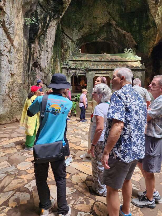 Chan May port/ Tien Sa port Tour Da Nang & Hoi An Highlights - Lunch and village views at Tra Que