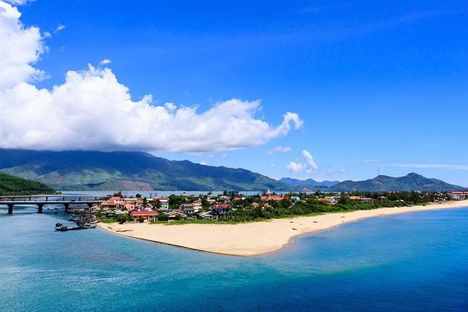 Chan May Shore Excursions: Visit Hue City or Danang & Hoi An - Thien Mu Pagoda and the Perfume River