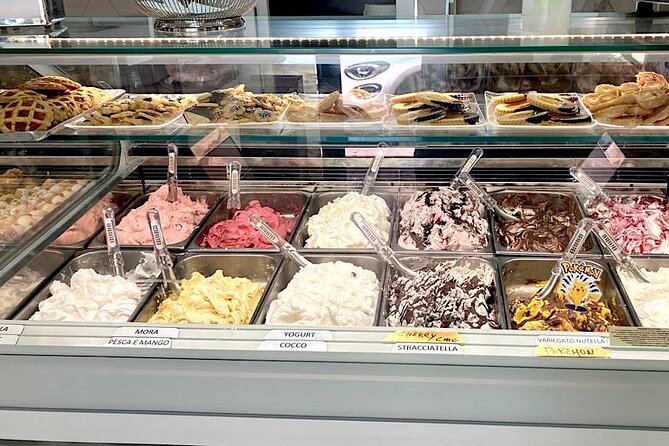 Civitavecchia Cultural Walk & Food Sampling - Shopping with locals at the Civitavecchia market