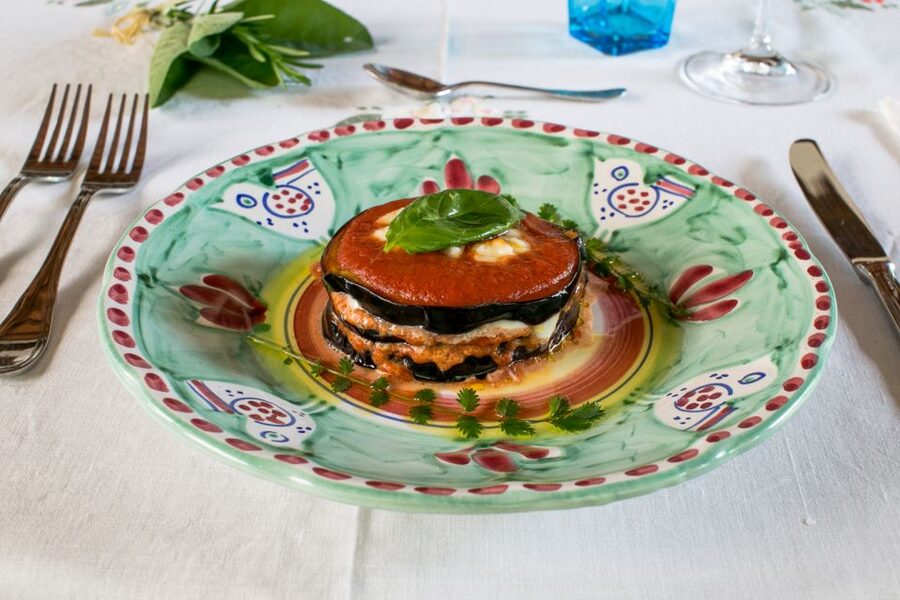 Civitavecchia: Dining Experience at a Local's Home - Four courses at an Italian family table