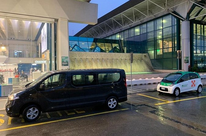 Civitavecchia to Rome city - Minivan, sedan, and the luggage question