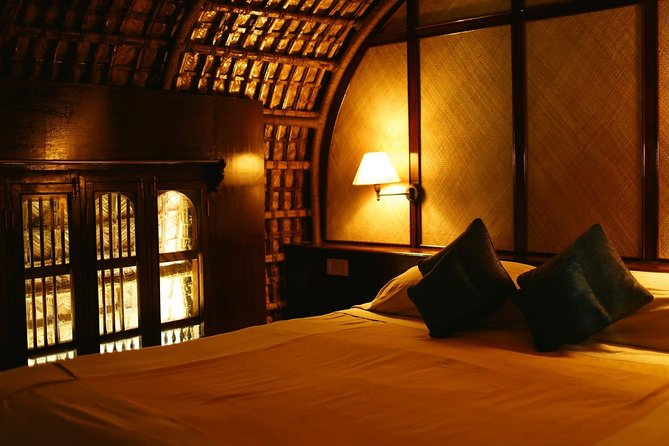 Cochin Shore Excursion Kerala Houseboat Trip(with Lunch, Pickup &Drop from Pier) - Leaving Kochi at 9:30 am