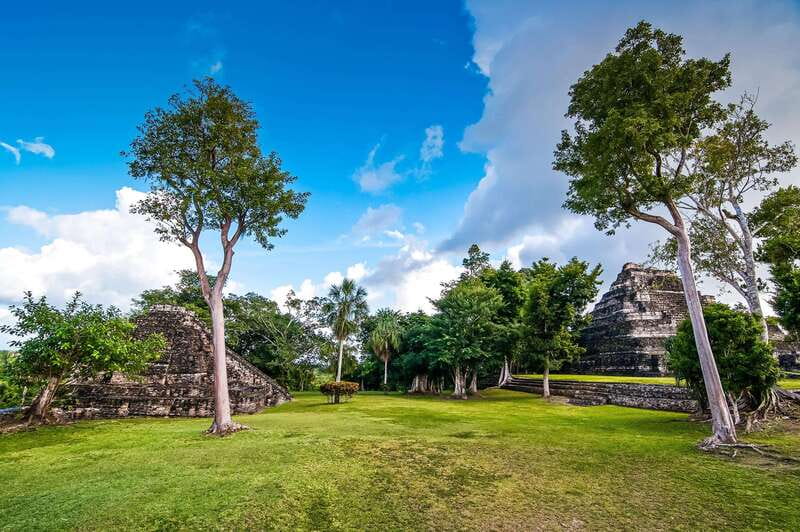 Costa Maya: Chacchoben Mayan Ruins Private Cruise Excursion - Los Gemelos, Las Vasijas, and Temple One