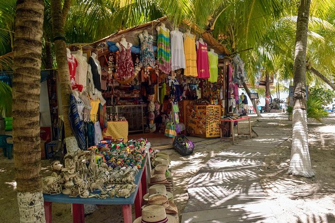 Cozumel Shore Excursion: 5-Hour Sightseeing Tour with Private Driver - Tequila, agave, and honey drinks at Mi Mexico Lindo
