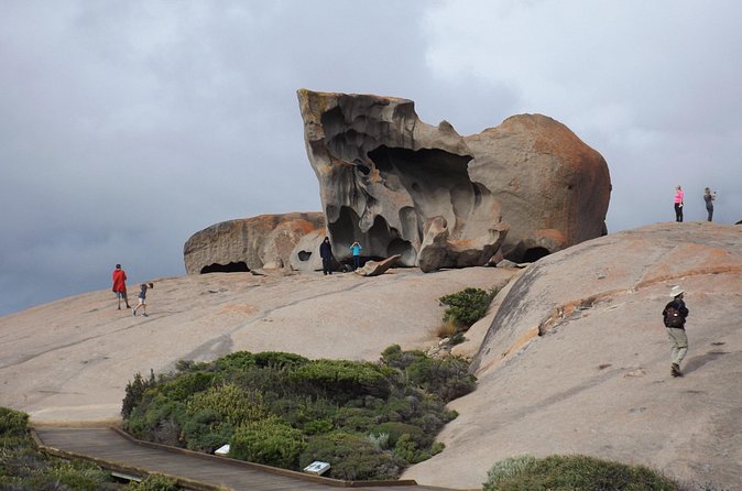 Cruise Ship Flinders Chase Tour - Remarkable Rocks makes the island feel wonderfully strange