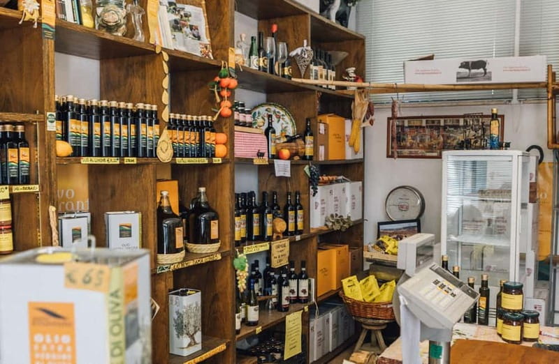 Cured Meat & Olive Oil Tasting & Visit near Pisa & Livorno - The 45-minute Tuscan tasting