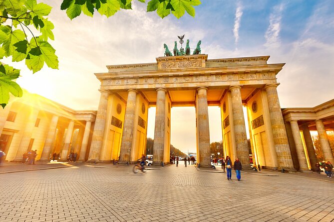 Deluxe Berlin: Hassle-Free Shore Tour from Warnemunde Cruise Port - Key points before you book