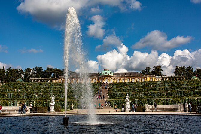 Deluxe Berlin Tour from Warnemunde or Rostock Cruise Port - What the guide adds to a very short Berlin visit
