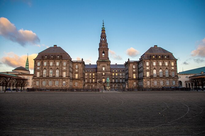 Deluxe Copenhagen Shore Excursion from Cruise Ship Port - A moving introduction through Indre By