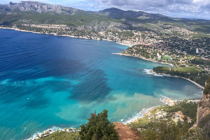 Drive by cabriolet from Marseille cruise port to cassis - La Ciotat and the Calanque de Figuerolles