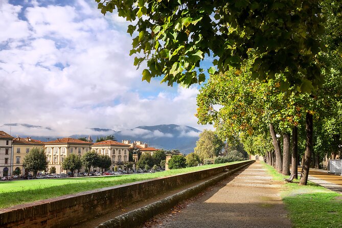 EASY Pisa & Lucca 7-Hour Private Shore Excursion from La Spezia - Why Lucca works better than Florence from La Spezia
