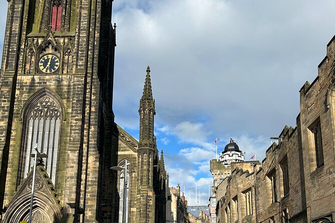 Edinburgh Shore Excursion: City Tour and Royal Yacht Britannia - What the driver-guide adds to the day