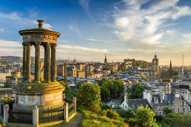Edinburgh Shore Excursion: City Tour and Royal Yacht Britannia - Holyroodhouse is a photo stop, not a palace visit