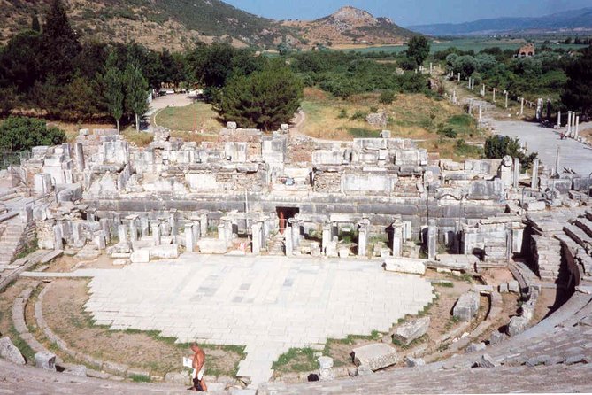 Ephesus and Mary’s House with Entry Tickets Opt. For Cruisers - Shopping stops, lunch, and the pressure question