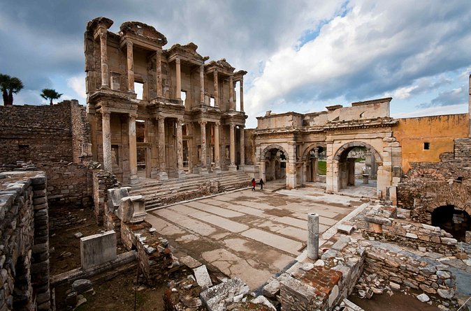 Ephesus & Terrace Houses Tour - Kusadasi Shore Excursion - Guides who make the ruins easier to read