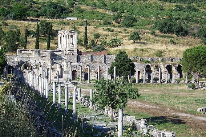 For Cruisers: Ancient Ephesus & House of Virgin Mary Tour From Ephesus Port - Why the guide can make or break Ephesus