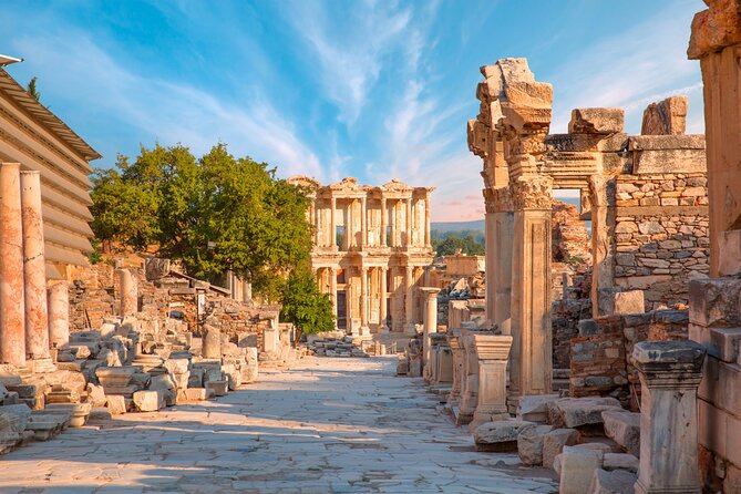 FOR CRUISERS: Best-Seller PRIVATE EPHESUS TOUR from Kusadasi Port - A short drive through Kusadasi town