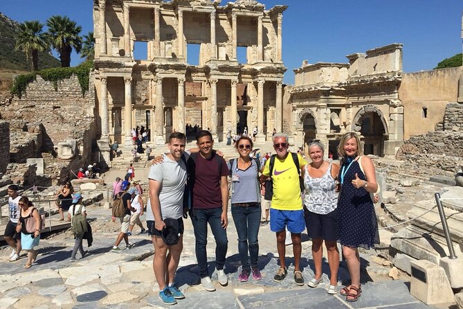 For Cruisers Ephesus Tour with ENTRY TICKETS - Meeting your guide at the cruise terminal