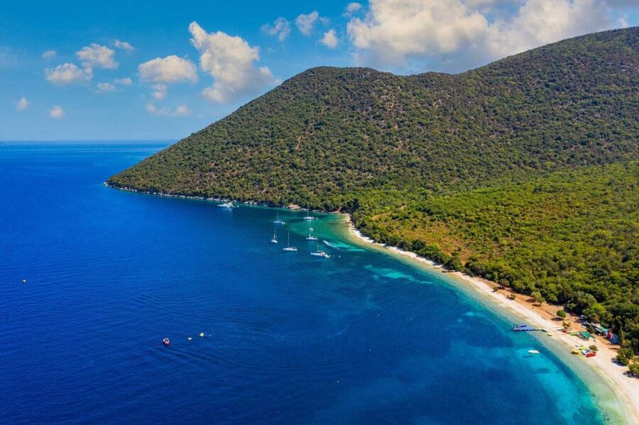 From Argostoli: Kefalonia Shore Excursion Highlights Tour - Antisamos Beach and a choice of Assos