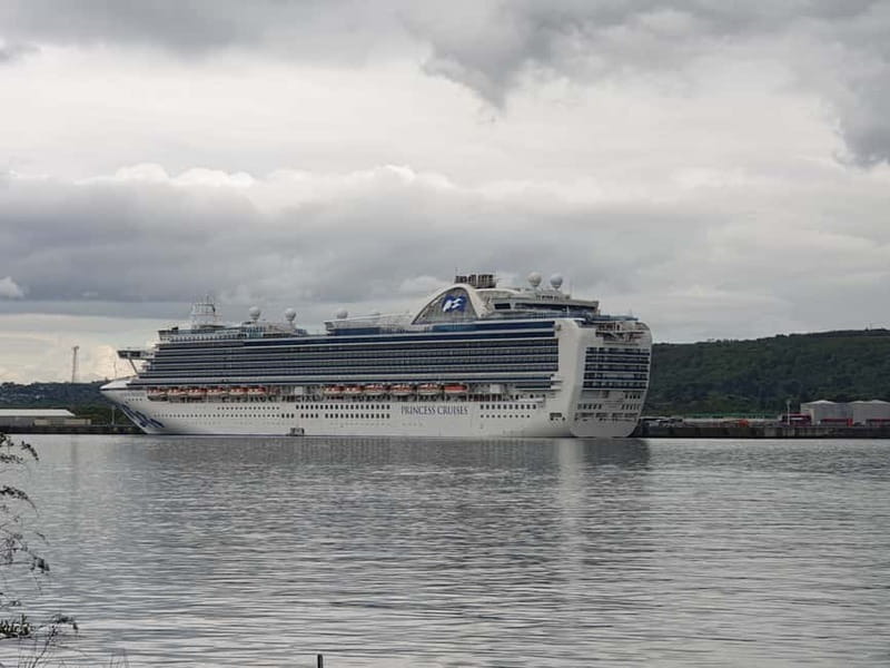 From Belfast: Causeway Express Tour Shore Excursion - Who should book this Belfast excursion?