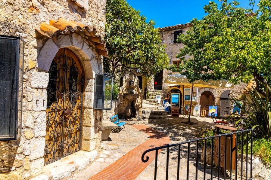 From Cannes: Shore excursion to Eze, Monaco, Monte Carlo - Eze rises above the coast at 429 meters